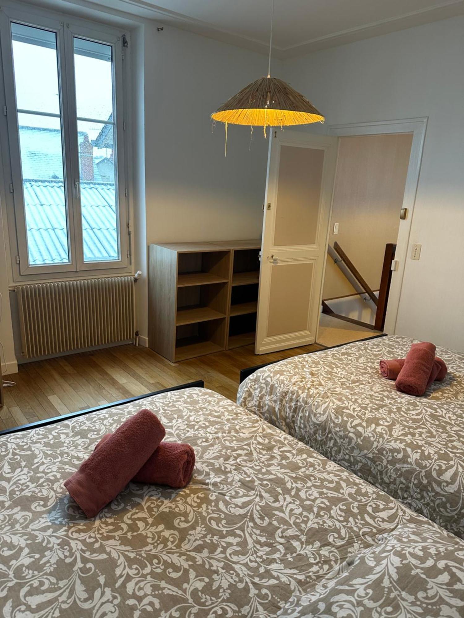 Maison Nombreux Couchages, 13 Lits, 3 Sdb, Exterieur Bourges Bagian luar foto